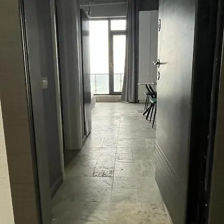 Mamaia Nord Front 2 Apartament *